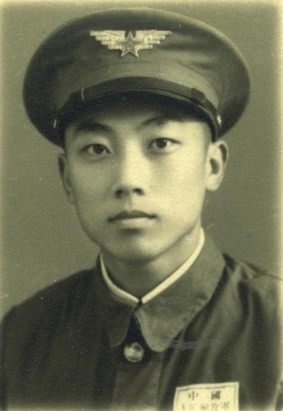 【圖6】1955年趙國士軍裝照.jpg